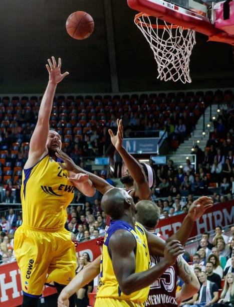 转换进攻更 转换进攻更