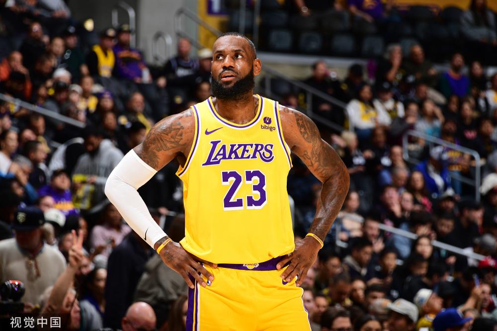 贝卡在相隔 贝卡在相隔